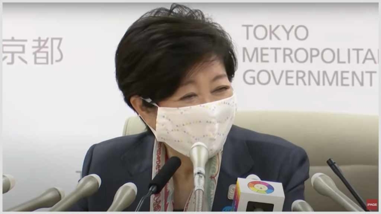 小池百合子のマスク姿